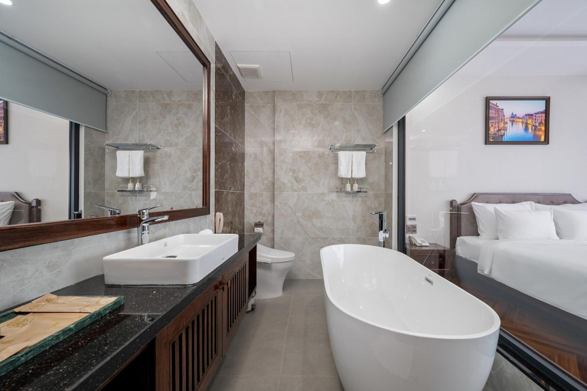 Florence Hotel Da Nang Quarto foto